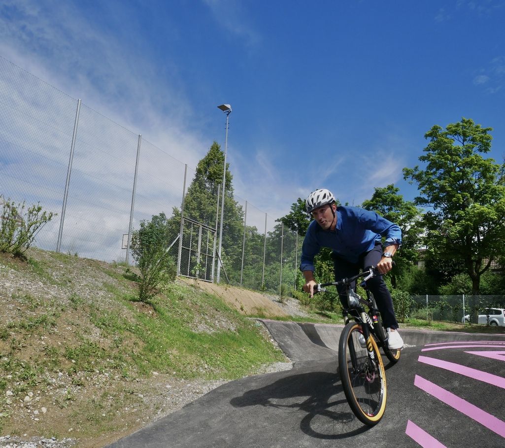 Fabian Cancellara eröffnet Pumptrack Ittigen